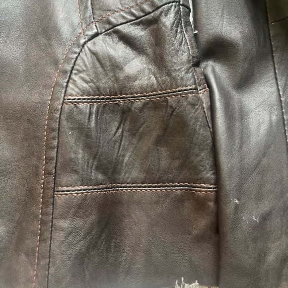 Danier Leather Jacket - Picture 6 of 7